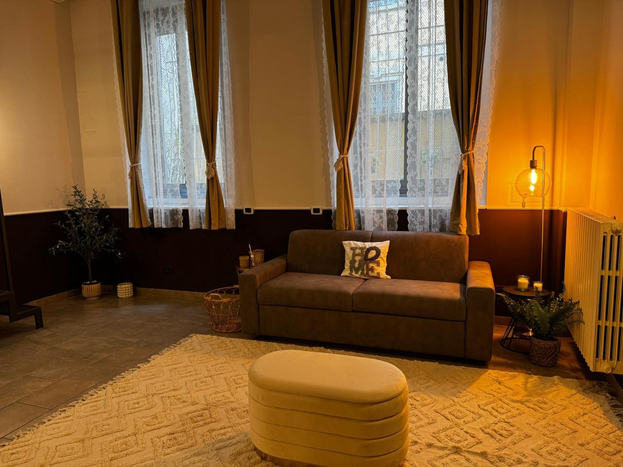 Ferienwohnung Regina Milano In Verona - Sky Tv, Wifi E Breakfast Box Exterior foto