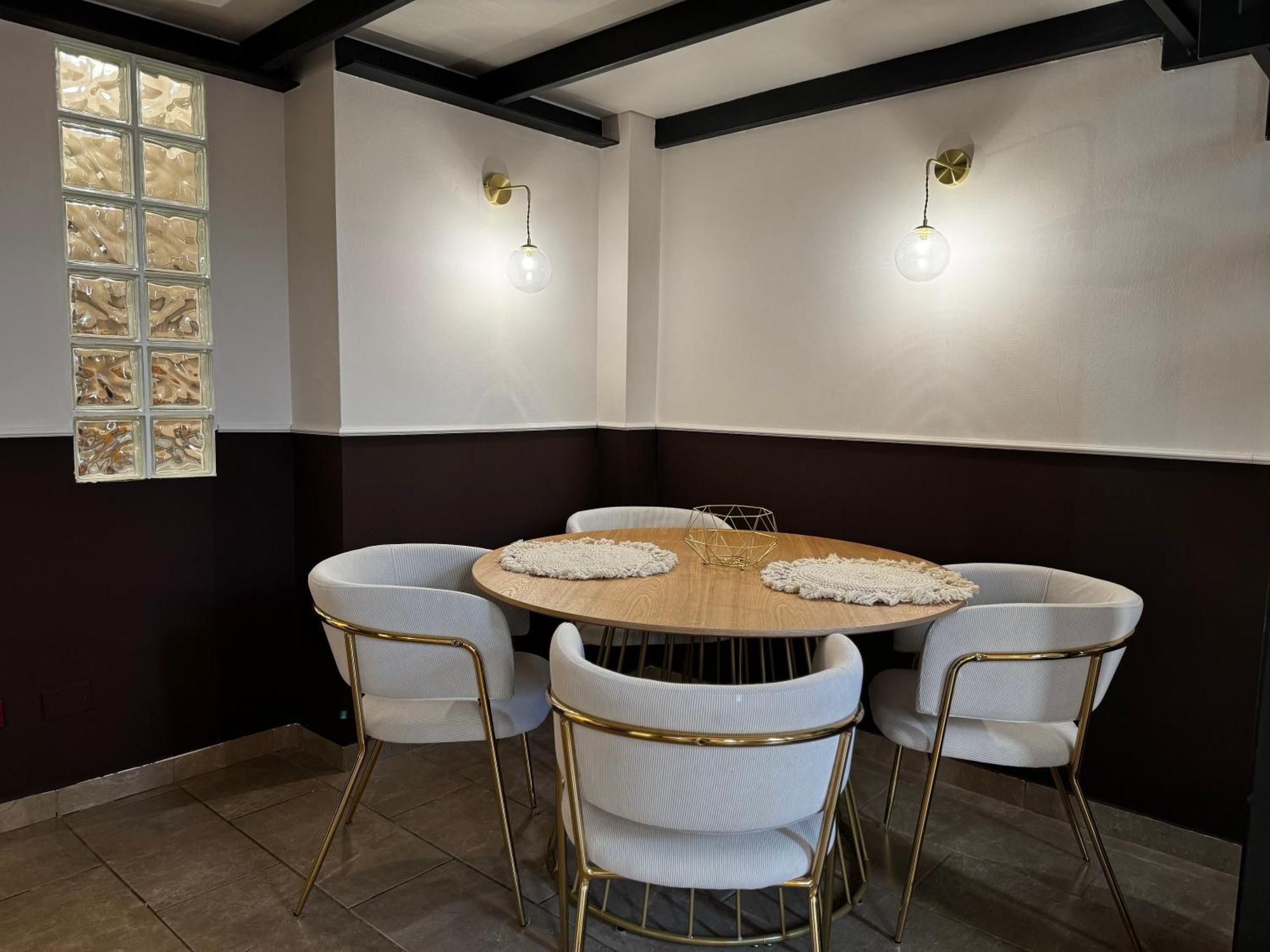 Ferienwohnung Regina Milano In Verona - Sky Tv, Wifi E Breakfast Box Exterior foto