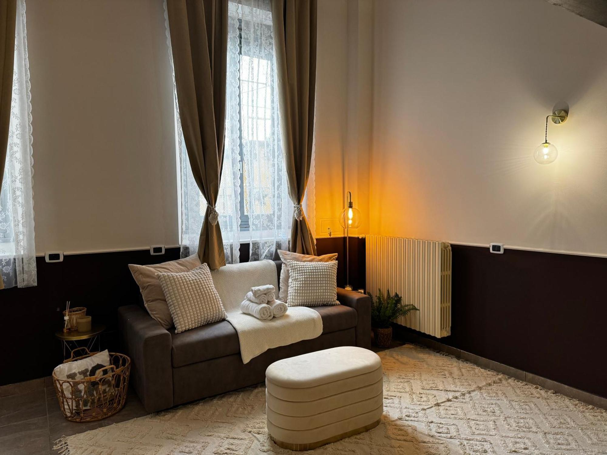 Ferienwohnung Regina Milano In Verona - Sky Tv, Wifi E Breakfast Box Exterior foto